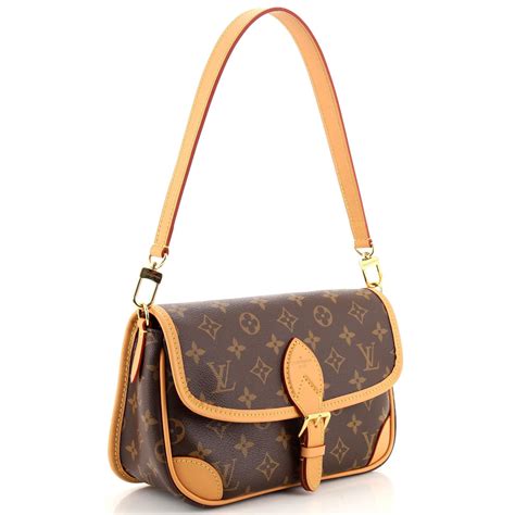 donne pochette louis vuitton|louis vuitton diane bag.